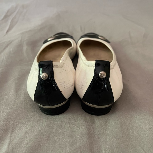 Stuart Weitzman flats - Picture 3 of 8